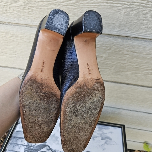 Salvatore Ferragamo black snakeskin leather square toe pumps 8AA narrow - Picture 6 of 11